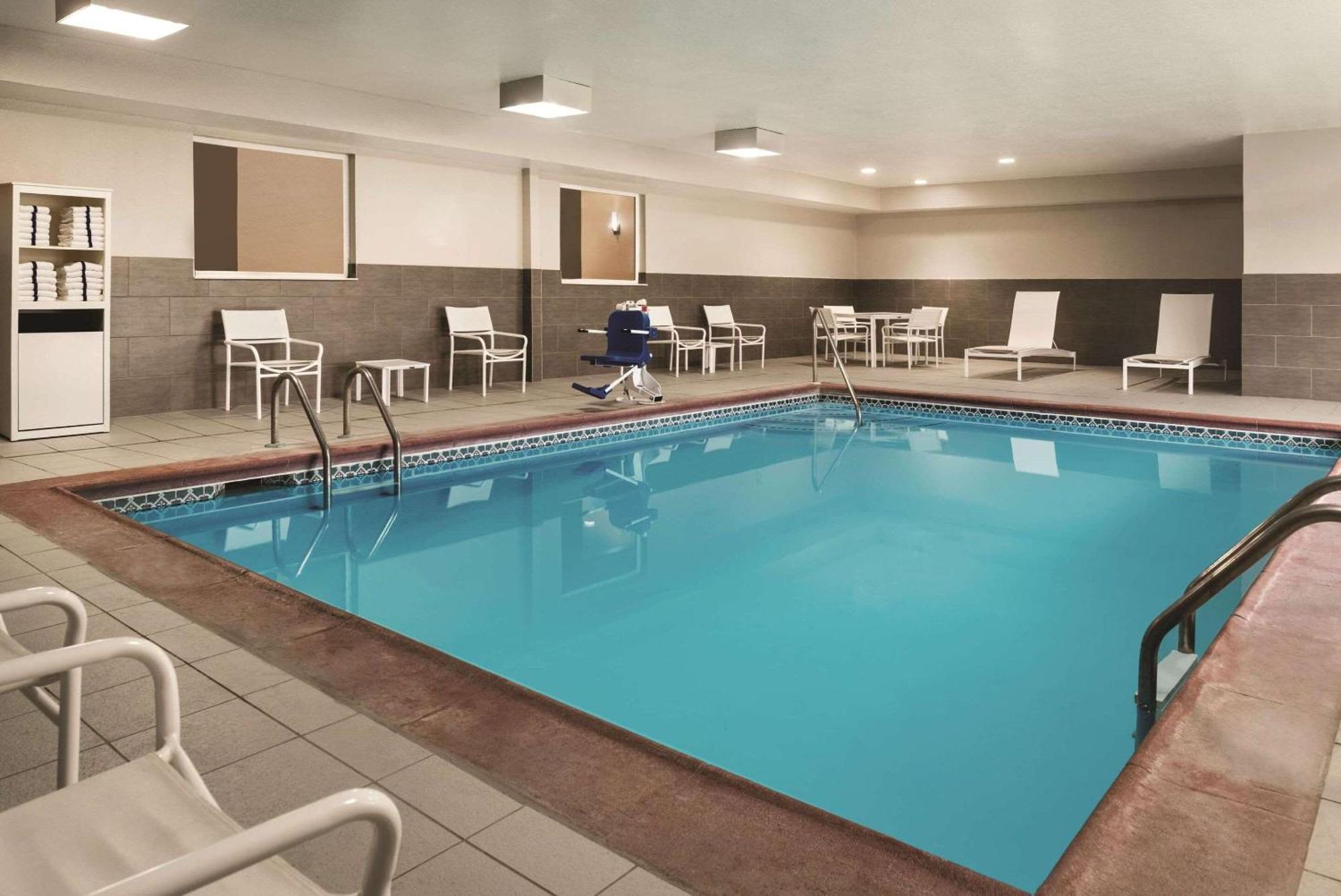 Country Inn & Suites By Radisson, Indianapolis South, In Exteriér fotografie